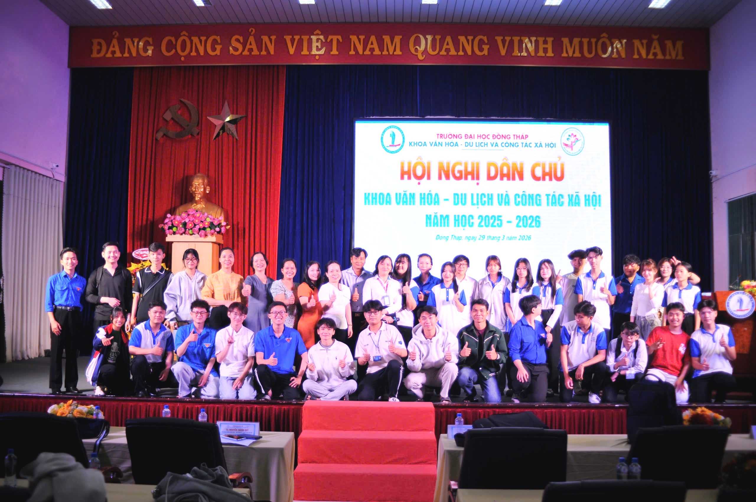 Khoa Văn hóa – Du lịch và Công tác xã hội tổ chức Hội nghị dân chủ sinh viên năm học 2025 – 2026